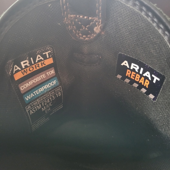 Ariat work boots. - Picture 4 of 6